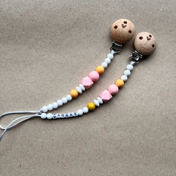 Čiulptuko laikiklis su vardu 2