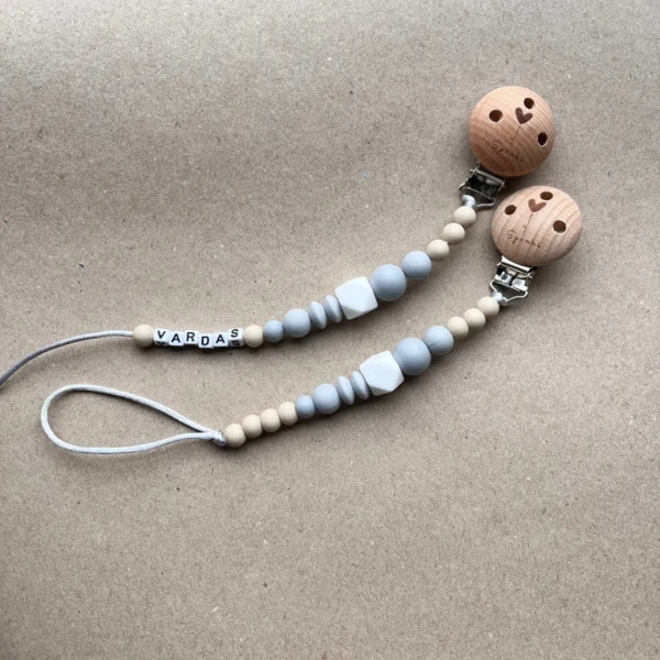 Čiulptuko laikiklis su vardu 6