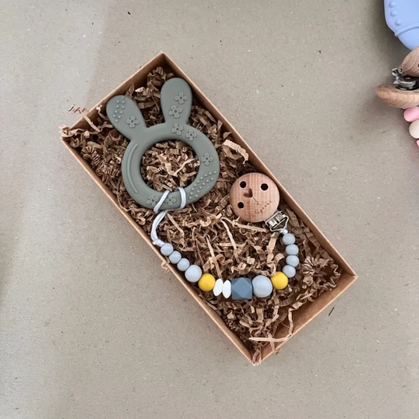 Silikoninis kramtukas ir čiulptuko laikiklis