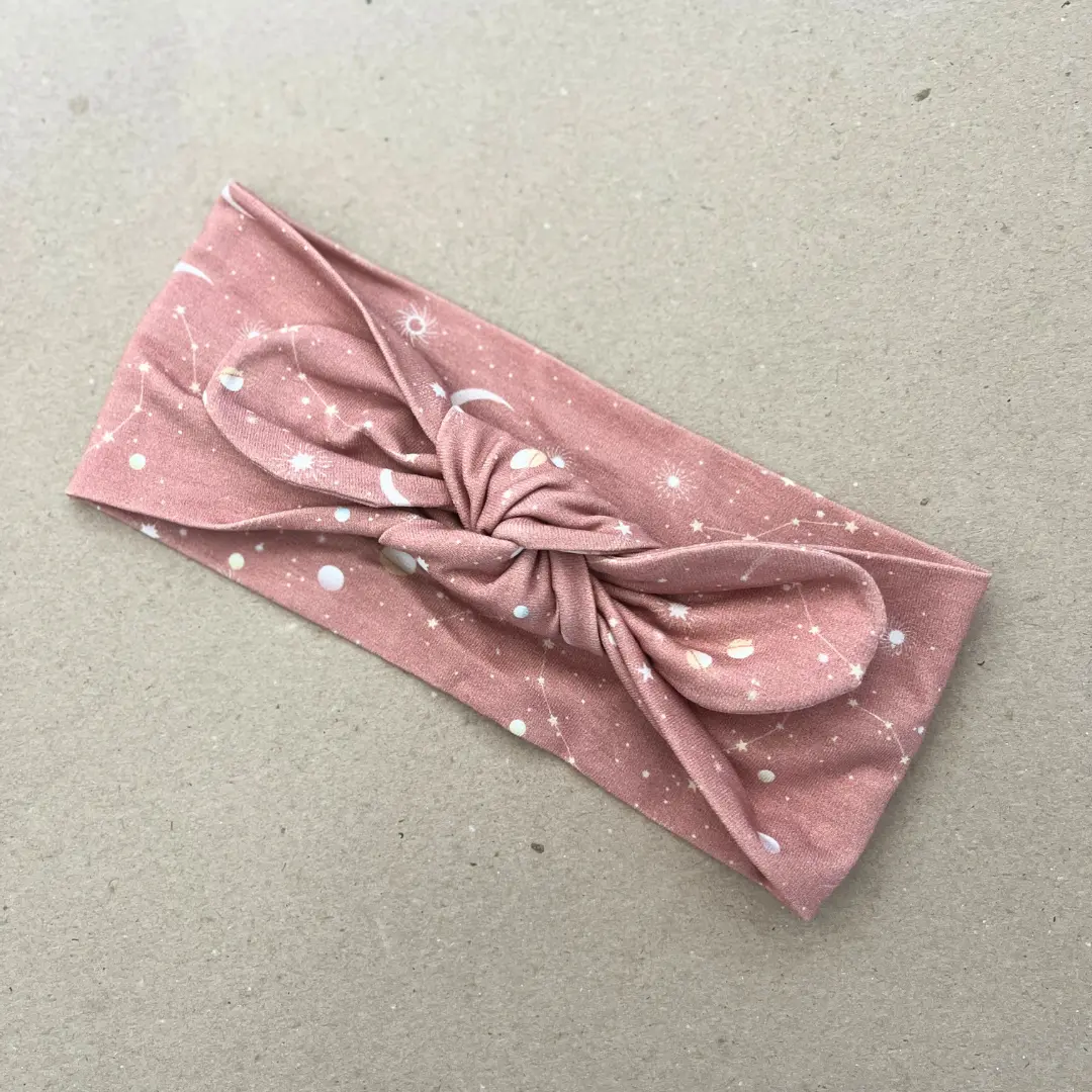 Plati galvos juosta mergaitei su žvaigždžių ir mėnulio raštu „Žvaigždynas“